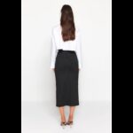 ⁦تنورة طويلة تركي ماكسي بخصر مرتفع للنساء لون أسود⁩ - الصورة ⁦5⁩