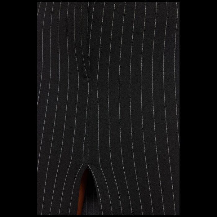 ⁦تنورة طويلة تركي ماكسي بخصر مرتفع للنساء لون أسود⁩ - الصورة ⁦8⁩