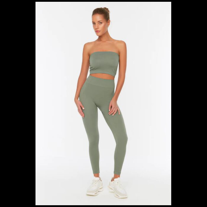 ⁦بنطلون ضيق عالي الخصر لون زيتي فاتح⁩ - الصورة ⁦2⁩