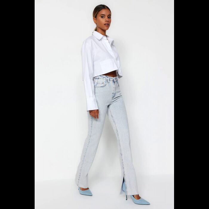 10329689_67db9393b7353 بنطلون تركي جينز بخصر عالٍ وفتحة جانبية للنساء لون أزرق فاتح - الصورة 1