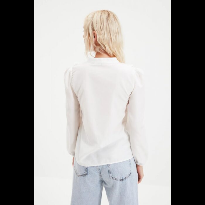 ⁦قميص تركي منسوج من القطن والدانتيل للنساء لون أبيض⁩ - الصورة ⁦9⁩