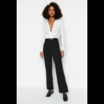 ⁦بنطلون تركي بقصة مستقيمة وخصر عالي  للنساء لون أسود⁩ - الصورة ⁦2⁩