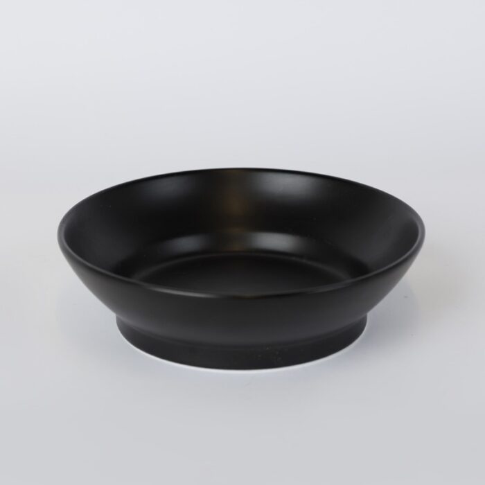 ⁦جاط بورسلان مدور لون أسود أبعاده 20*20 سم⁩ - الصورة ⁦4⁩