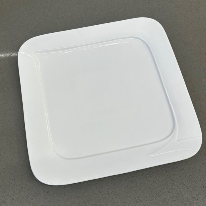 ⁦صحن بورسلان مربع لون أبيض أبعاده 25*25 سم⁩ - الصورة ⁦5⁩
