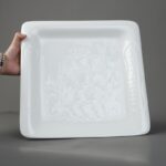 ⁦صحن بورسلان مربع لون أبيض أبعاده 33*33 سم⁩ - الصورة ⁦4⁩