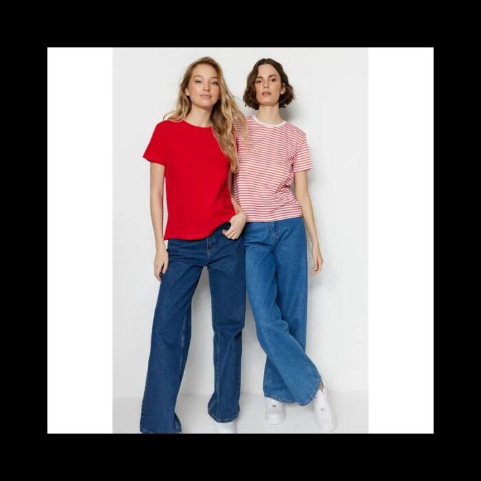 10329807_67db9431293e4 تيشيرت تركي نص كم عدد 2 للنساء لون أحمر وأحمر مخطط - الصورة 1