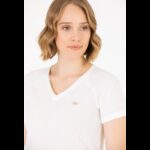 تيشيرت يو اس اسنت بولو قبة شكل 7 للنساء سادة أبيض