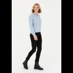 ⁦بنطلون يو اس اسنت بولو للنساء سادة أسود⁩ - الصورة ⁦3⁩