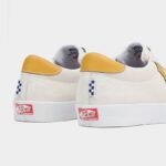 ⁦حذاء فانز سكيت سبورت للجنسين لون أبيض وذهبي ونعل أبيض- Vans Unisex' Skate Sport Shoes⁩ - الصورة ⁦2⁩