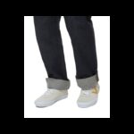 ⁦حذاء فانز سكيت سبورت للجنسين لون أبيض وذهبي ونعل أبيض- Vans Unisex' Skate Sport Shoes⁩ - الصورة ⁦9⁩