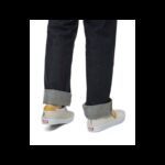 ⁦حذاء فانز سكيت سبورت للجنسين لون أبيض وذهبي ونعل أبيض- Vans Unisex' Skate Sport Shoes⁩ - الصورة ⁦10⁩