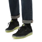 ⁦حذاء فانز اولد سكيت آفي للرجال لون أسود ونعل أصفر- Vans Mens' Skate Ave Shoes⁩ - الصورة ⁦8⁩