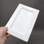 ⁦صحن تقديم بورسلان بتصميم مستطيل طول 29×20 سم لون أبيض⁩ - الصورة ⁦3⁩