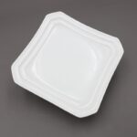 ⁦صحن تقديم بورسلان بتصميم مربع طول 25×25سم لون أبيض⁩ - الصورة ⁦2⁩