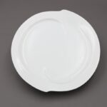 ⁦صحن تقديم بورسلان بتصميم دائري قطر 30 سم لون أبيض⁩ - الصورة ⁦2⁩