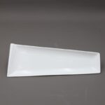 ⁦صحن تقديم بورسلان بتصميم شبه مستطيل طول 30×10 سم لون أبيض⁩ - الصورة ⁦3⁩