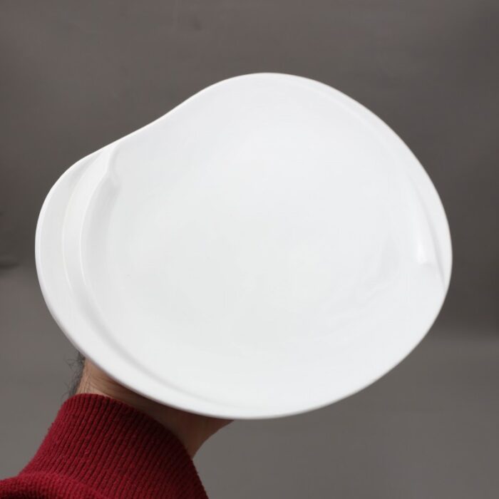 ⁦صحن تقديم بورسلان بتصميم هندسي عصري طول 30×13سم لون أبيض⁩ - الصورة ⁦3⁩