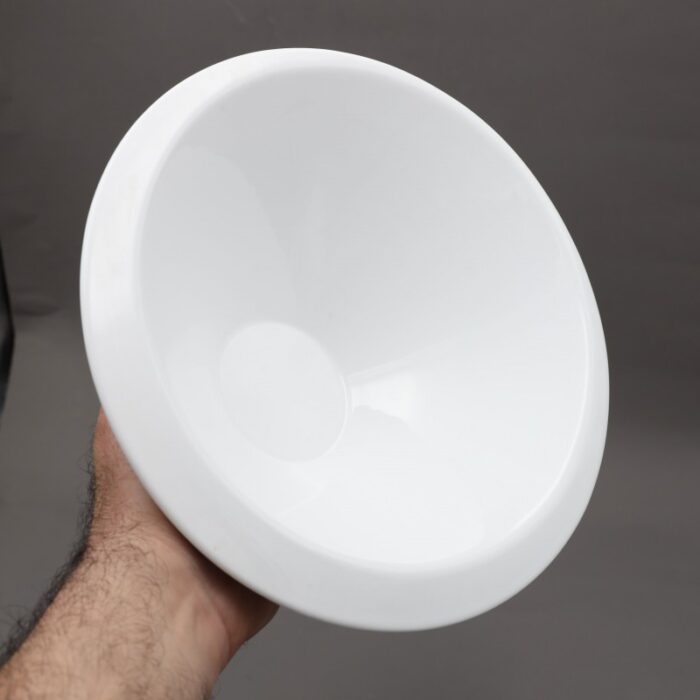 ⁦جاط تقديم بورسلان بتصميم دائري قطر 28 سم لون أبيض⁩ - الصورة ⁦3⁩