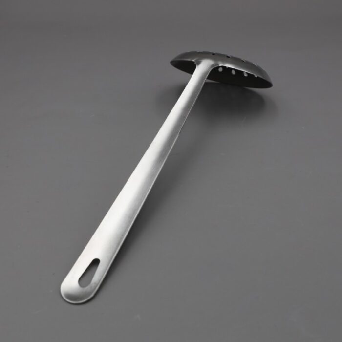 ⁦مغرفة مطبخ ستانلس ستيل مقبض طويل⁩ - الصورة ⁦2⁩