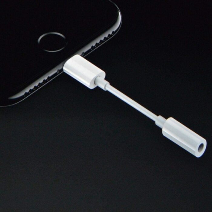 ⁦وصلة تحويلة من اوكس لـ لايتنيغ لون أبيض⁩ - الصورة ⁦4⁩