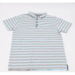 ⁦تيشيرت بأكمام قصيرة بتصميم بولو مخطط لون أزرق وبني⁩ - الصورة ⁦2⁩