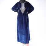 ⁦دشداشة ستاتية مخمل لون كحلي⁩ - الصورة ⁦6⁩