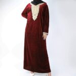 دشداشة ستاتية مخمل مخططة بالطول لون خمري