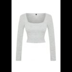 ⁦بلوزة تريندول بأكمام طويلة قابل للتمدد للنساء لون سكني⁩ - الصورة ⁦6⁩