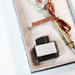 ⁦قلم ريشة مع حبر بألوان متعددة K10-8 عبوة لون سكني⁩ - الصورة ⁦2⁩