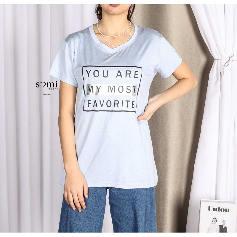 ⁦تيشيرت قطنية بأكمام قصيرة بتصميم مطبوع للنساء لون أزرق فاتح من Sami boutique⁩ - الصورة ⁦1⁩