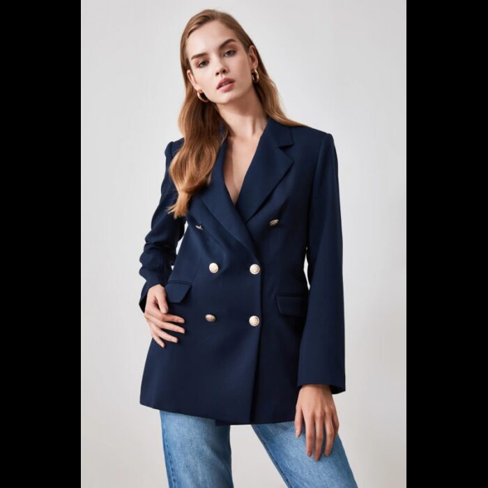 ⁦جاكيت تريندول بأزرار مُبطن للنساء لون كحلي⁩ - الصورة ⁦6⁩