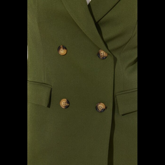 ⁦جاكيت تريندول بأزرار مُبطن للنساء لون زيتي غامق⁩ - الصورة ⁦5⁩