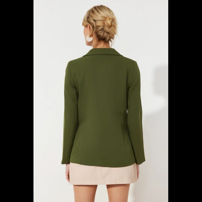 ⁦جاكيت تريندول بأزرار مُبطن للنساء لون زيتي غامق⁩ - الصورة ⁦6⁩
