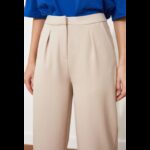 ⁦بنطال تريندول منسوج بقص مستقيم وواسع الساق للنساء لون رمادي فاتح⁩ - الصورة ⁦4⁩