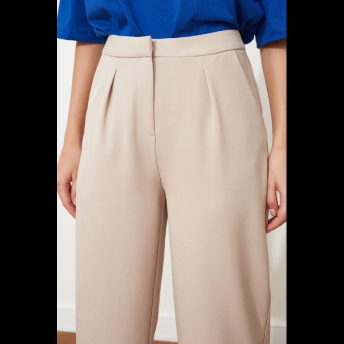 ⁦بنطال تريندول منسوج بقص مستقيم وواسع الساق للنساء لون رمادي فاتح⁩ - الصورة ⁦4⁩