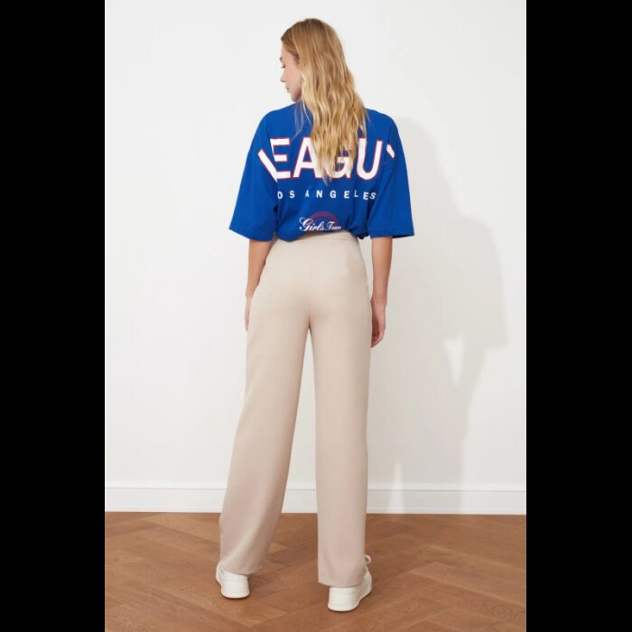 ⁦بنطال تريندول منسوج بقص مستقيم وواسع الساق للنساء لون رمادي فاتح⁩ - الصورة ⁦5⁩