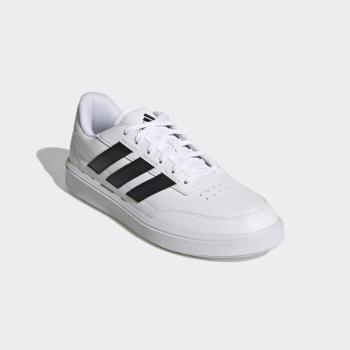 ⁦adidas Unisex Courtblock Shoes - White- حذاء اديداس كورت بلوك للجنسين لون أبيض⁩ - الصورة ⁦6⁩
