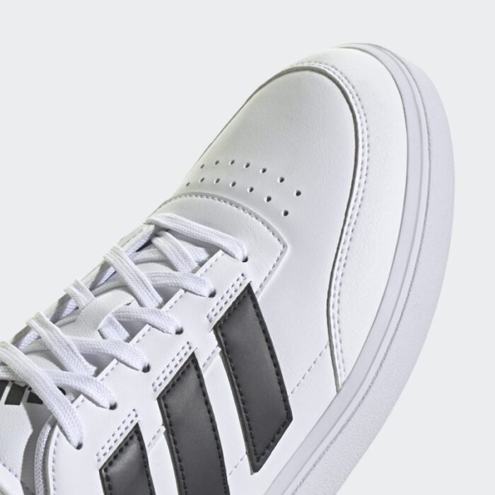 ⁦adidas Unisex Courtblock Shoes - White- حذاء اديداس كورت بلوك للجنسين لون أبيض⁩ - الصورة ⁦8⁩