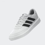 ⁦adidas Unisex Courtblock Shoes - White- حذاء اديداس كورت بلوك للجنسين لون أبيض⁩ - الصورة ⁦14⁩