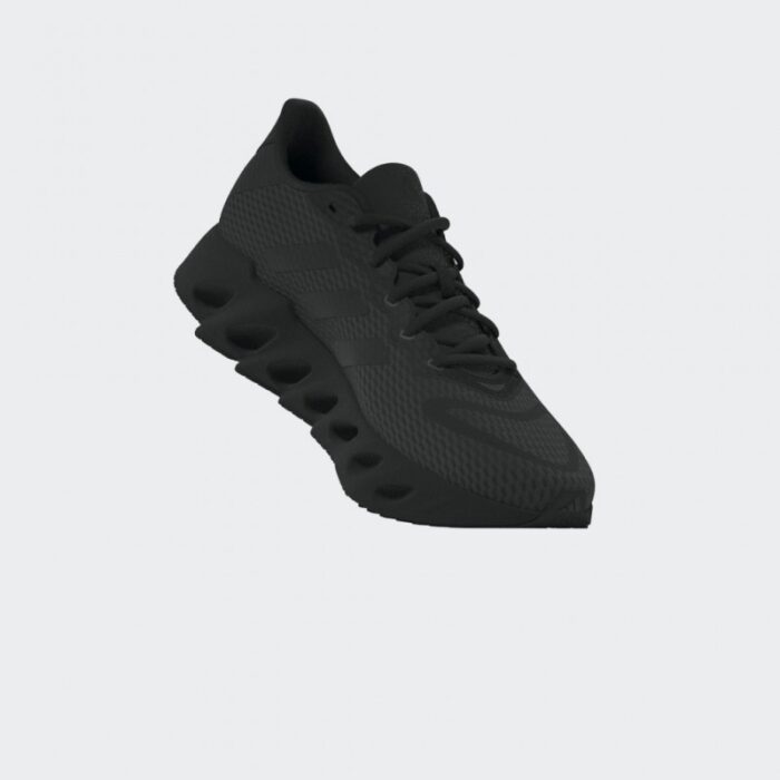 ⁦حذاء اديداس سويتش رن للرجال لون أسود-adidas Mens' Switch Run Running Shoes - Black⁩ - الصورة ⁦14⁩