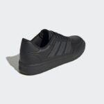 ⁦adidas Unisex Courtblock Shoes - Black- حذاء اديداس كورت بلوك للجنسين لون أسود⁩ - الصورة ⁦7⁩