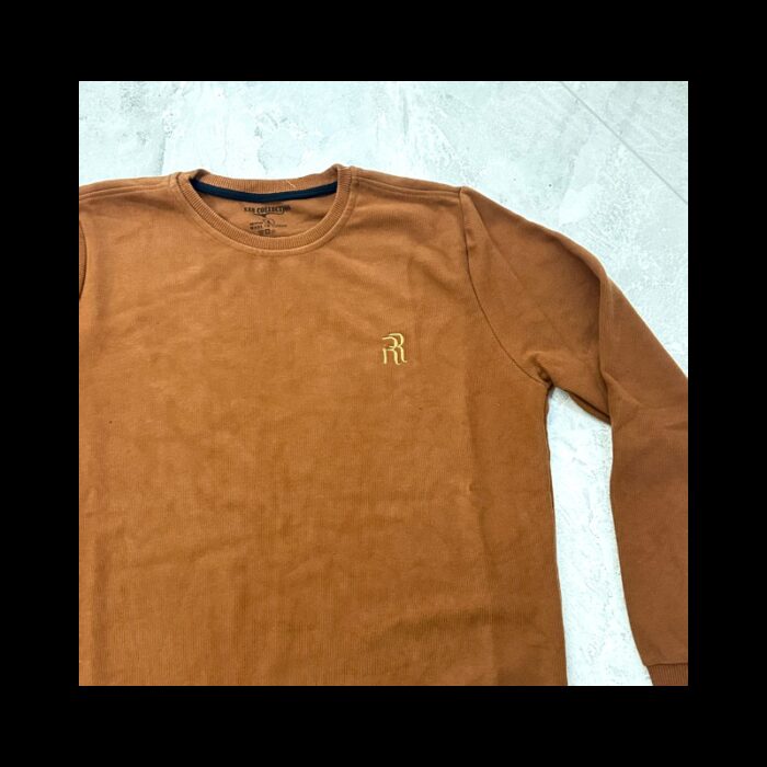 ⁦بلوزة قطنية بأكمام طويلة للرجال لون بني⁩ - الصورة ⁦2⁩