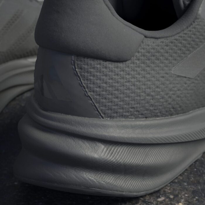 ⁦adidas Mens' Supernova Stride Shoes -Black- حذاء اديداس سوبر نوفا سترايد للرجال لون أسود ونعل أسود⁩ - الصورة ⁦24⁩