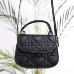 ⁦حقيبة يد للأطفال لون أسود⁩ - الصورة ⁦3⁩