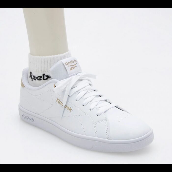 ⁦حذاء ريبوك كورت كلين للجنسين لون أبيض وبيج ونعل أبيض - Reebok Unisex' Court Clean Shoes⁩ - الصورة ⁦13⁩