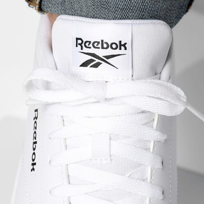 ⁦حذاء ريبوك كورت كلين للجنسين لون أبيض ونعل أبيض - Reebok Unisex' Court Clean Shoes⁩ - الصورة ⁦3⁩