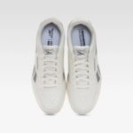 ⁦حذاء ريبوك كورت أدفانس كليب للرجال لون أبيض ورمادي ونعل أبيض- Reebok Men' Court Advance Clip Shoes⁩ - الصورة ⁦5⁩