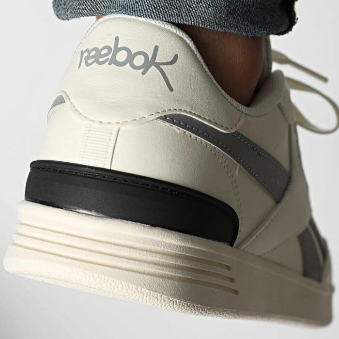 ⁦حذاء ريبوك كورت أدفانس كليب للرجال لون أبيض ورمادي ونعل أبيض- Reebok Men' Court Advance Clip Shoes⁩ - الصورة ⁦10⁩