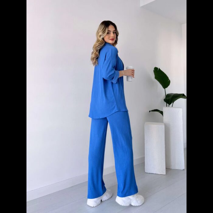 ⁦طقم تريندول مُكون من قطعتين (قميص+بنطلون) للنساء لون أزرق⁩ - الصورة ⁦2⁩