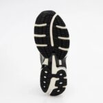 ⁦حذاء ريبوك بريمير بامب باريز للجنسين لون رمادي غامق واسود ونعل بيج- Reebok Unisex' Premier Pump Paris Trainer Shoes⁩ - الصورة ⁦6⁩